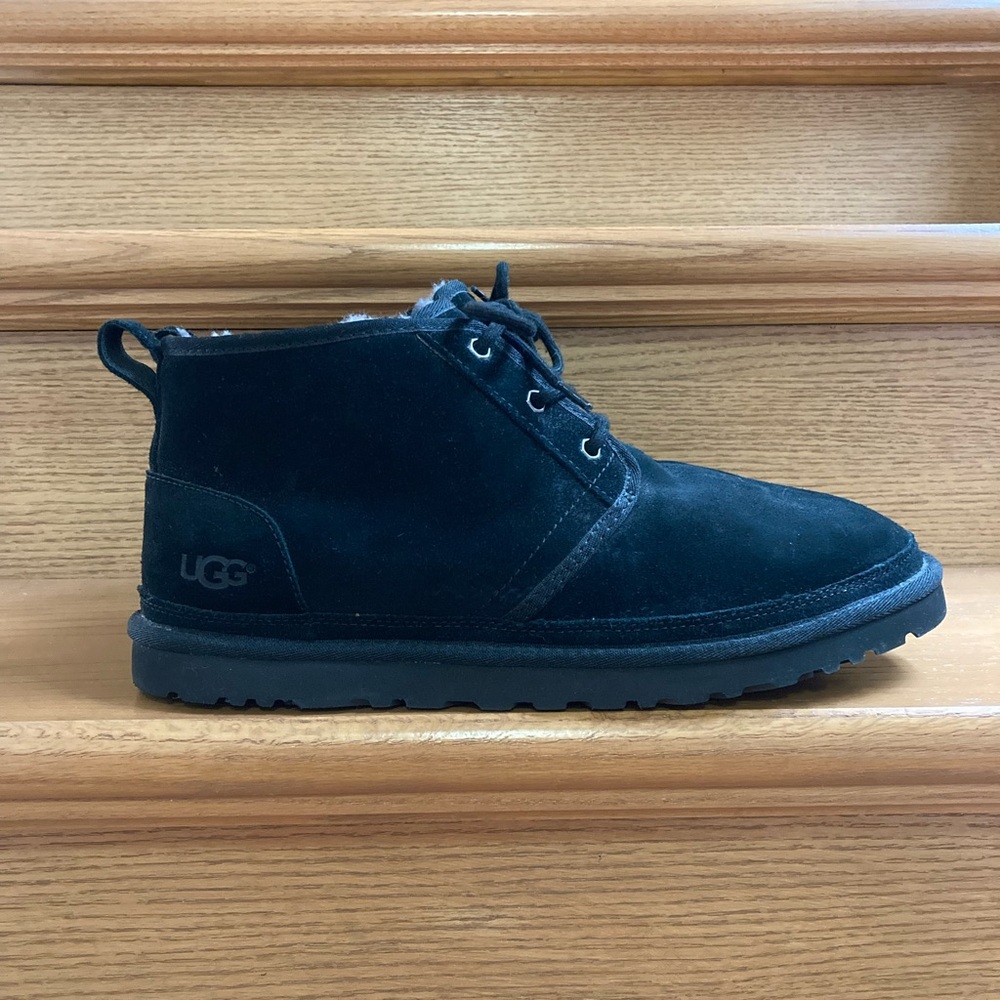 UGG Men’s Neumel Black Suede Chukka Boots